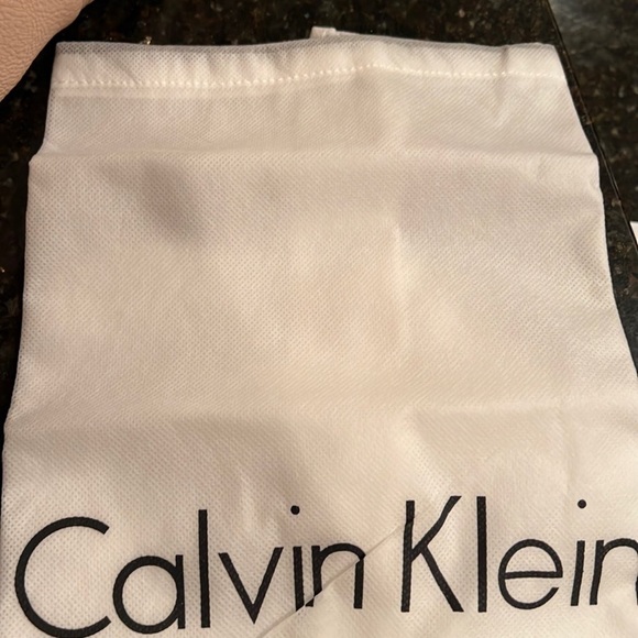 Authentic Calvin Klein purse - Picture 4 of 4